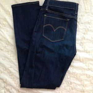 Levi’s 712 Slim Jeans